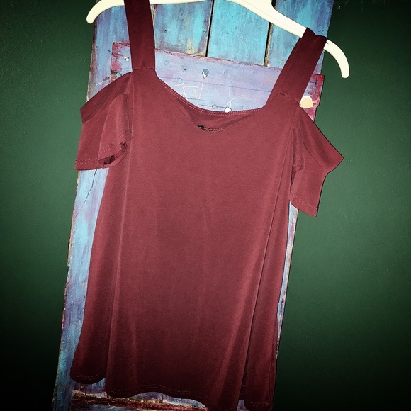 mm mm mm Tops - MM MM MM CLOTHING COLD SHOULDER TOP!!
